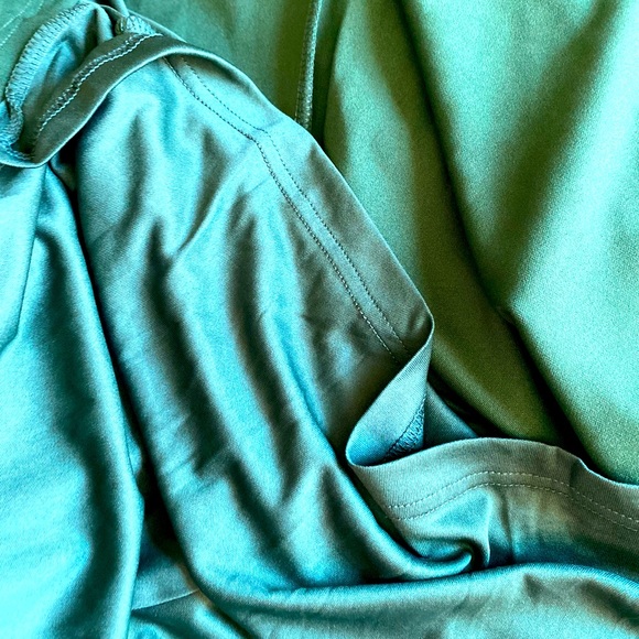 LULUS 💚HUNTER GREEN💚 OFF THE SHOULDER MAXI FORMAL DRESS SIZE MEDIUM 🌟NWT🌟 - Picture 15 of 16